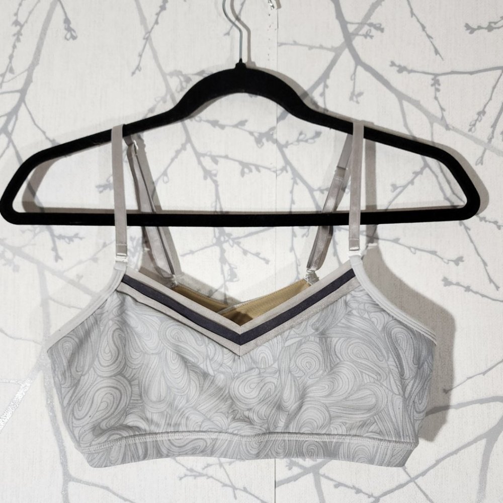 Lululemon Silver Swirl Printed Luon Strappy Bra